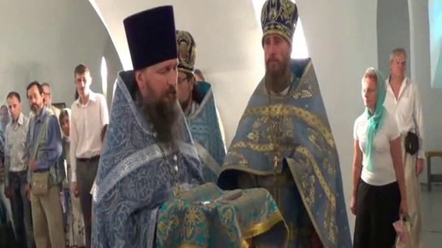 Встреча Митрополита Иринея в Свято Успенском Соборе смотреть онлайн