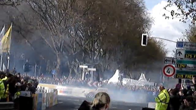 DTM 2008 Düsseldorf Car Stunt