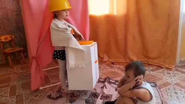ОТРЫВОК ИЗ ТЕАТРАЛЬНОЙ ПОСТАНОВКИ "МОЙДОДЫР " смотреть онлайн