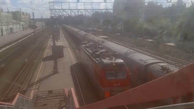 Электровоз ЭП1М-628 резервом+ТЭП70-933 отцепляется от пасс. поезда 451C ст. Саратов 1 [ПРИВ.ЖД]