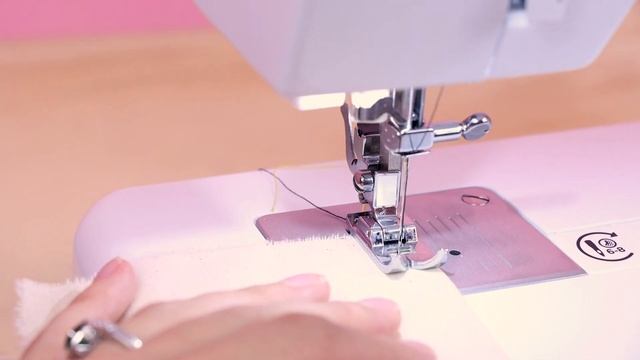 The Best Beginner Budget Sewing Machine! | Sew Anastasia смотреть онлайн