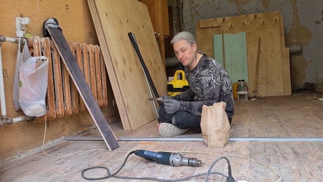 #2 Пол в Хрущёвке. Как убрать скрипы деревянного пола? Деревянные лаги. Ремонт смотреть онлайн