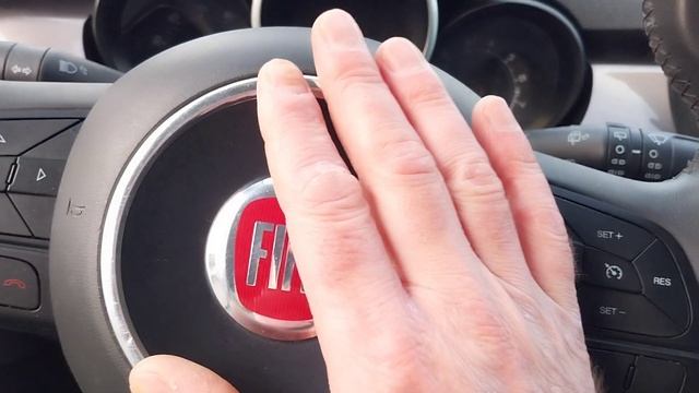 Fiat 500x Lounge 2015 смотреть онлайн