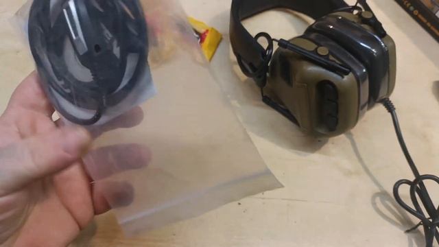 Наушники, кабель программирования, антенны для рации смотреть онлайн