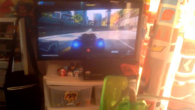 NFS (4) driving the Keonigsegg Agera R смотреть онлайн