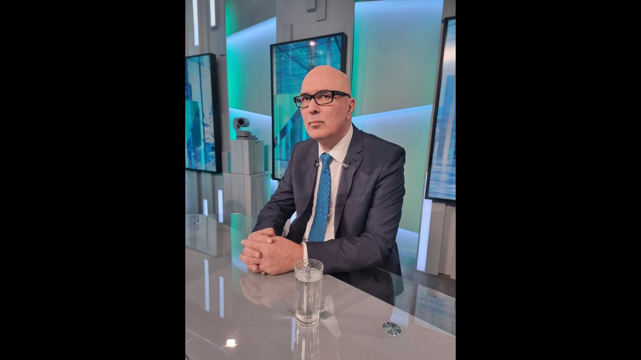 Институт Гайдара