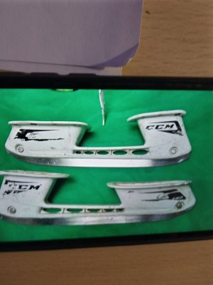 Ремонт конька своими руками. Сможет даже подросток.