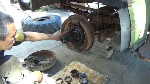 Перебираем передний мост на ГАЗ-63,часть первая . смотреть онлайн