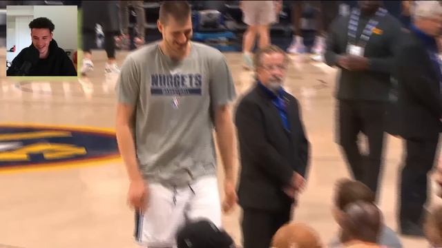 Nikola Jokic gives Mat Ishbia the ball after pregame warmup before Game 5 ? смотреть онлайн