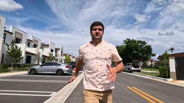 Стол-шоубизнесменщица