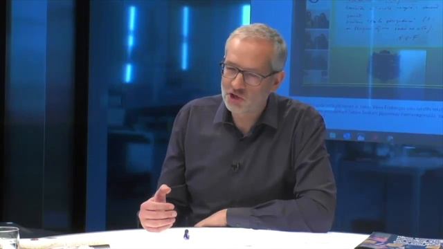 Otrs grāvis: #Domburs atklāj Ziemassvētku vecīša finansiālās problēmas смотреть онлайн