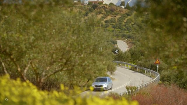 2020 Skoda Octavia Combi - Walkaround and Test Drive смотреть онлайн