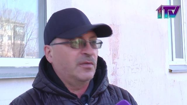 26.04.21. В Петропавловске началась весенняя посадка деревьев вдоль проезжей части смотреть онлайн