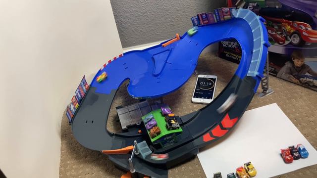 Cars World Grand Prix 2: Tokyo, Race 1/3 смотреть онлайн