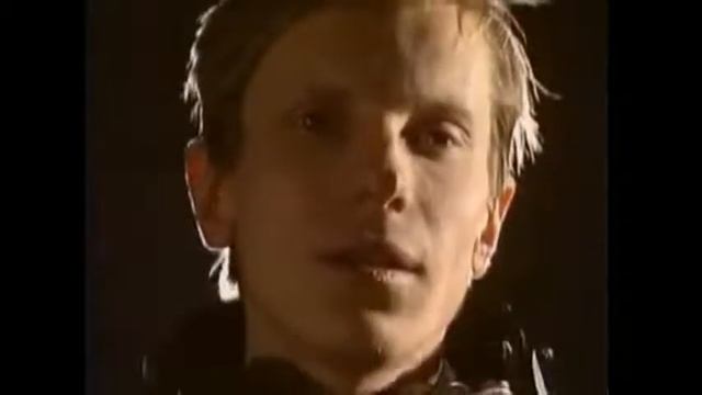 Forum   Falling Leaves 1984.mp4