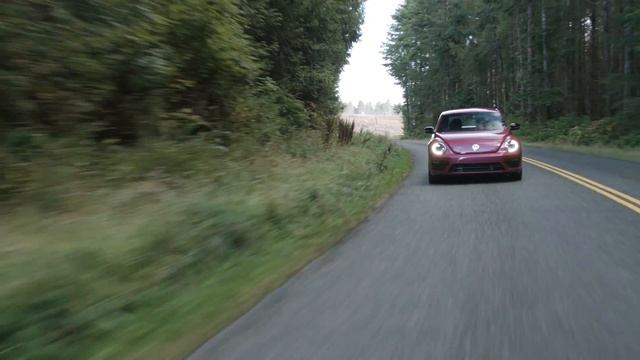 2017 Volkswagen #PinkBeetle Driving Video | AutoMotoTV смотреть онлайн