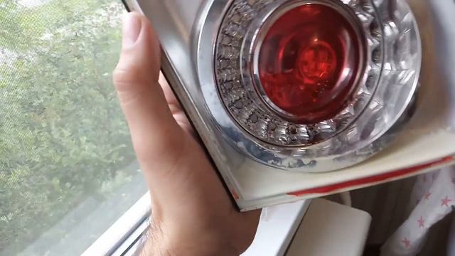 Как разобрать задний фонарь VW Jetta, Golf, Passat. Ремонт (замена) противотуманки