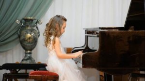 Пианистка Алена Яковлева Выступление через четыре месяца занятий с нуля