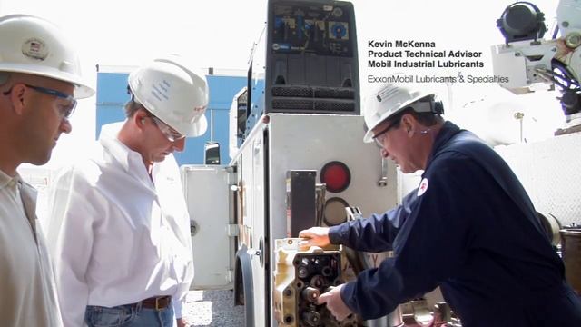 Mobil SHC Pegasus Protects a Caterpillar Engine for over 16,000 Hours : A Mobil SHC Success Story смотреть онлайн