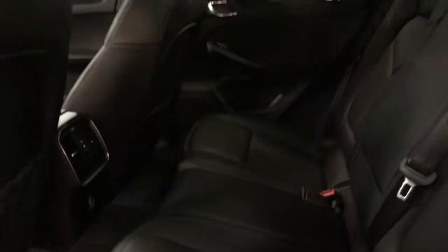 Vin#WP1AA2A52JLB14586 - Certified Pre-Owned 2018 Porsche Macan смотреть онлайн