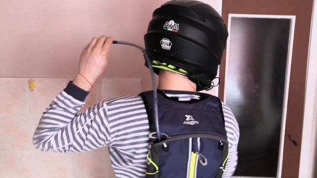 Бюджетный гидратор - гидропак с функций быстрого съёма для эндуро. смотреть онлайн