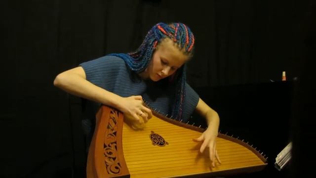 Olga Glazova Irlandskie Vetra gusli as irish harp смотреть онлайн