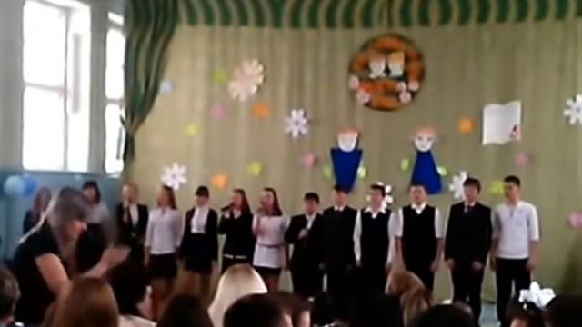 День встречи с выпускниками (2-ая школа Лебедянь) смотреть онлайн