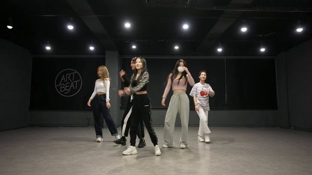 레드벨벳 Red Velvet - Queendom | 커버댄스 Dance Cover | 거울모드 Mirror mode | 연습실 Practice ver. смотреть онлайн