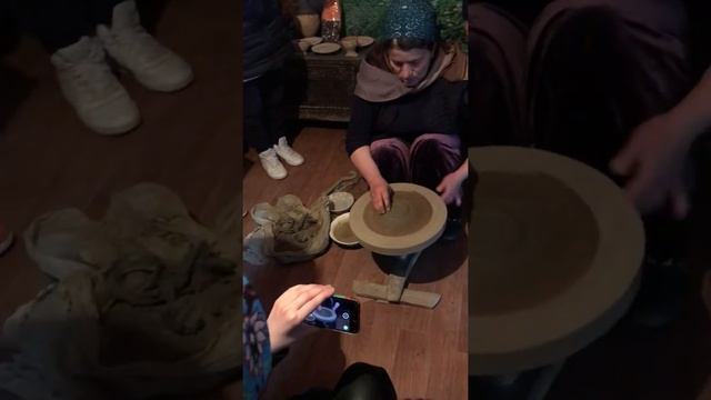 Изготовление глиняного кувшина в Балхаре 1 смотреть онлайн