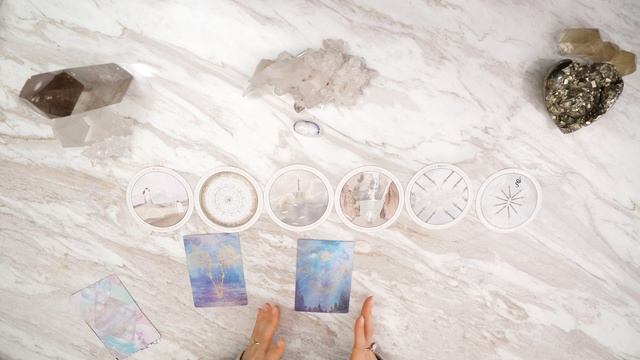 What's in store for you in February 2021? Tarot + oracle pick a card ☆ смотреть онлайн
