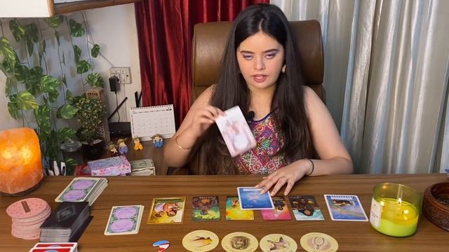 Pick a Card- ?❤️Upcoming Surprises!??What? When?⏳ Hindi with English Subtitles смотреть онлайн