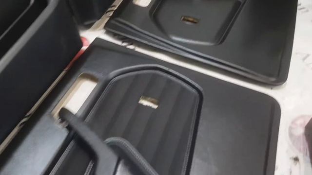 Салон В сборе Mercedes-Benz W201 2.3-16 V E190 смотреть онлайн