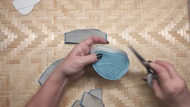 Туфли (тапки) для пупса #туфлидлякуклы #кукольнаяобувь #тапочкидляпупса смотреть онлайн