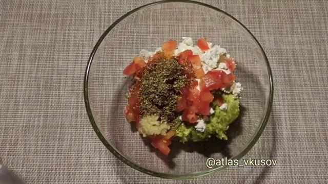 Необычный рецепт гуакамоле!Это очень вкусно!
