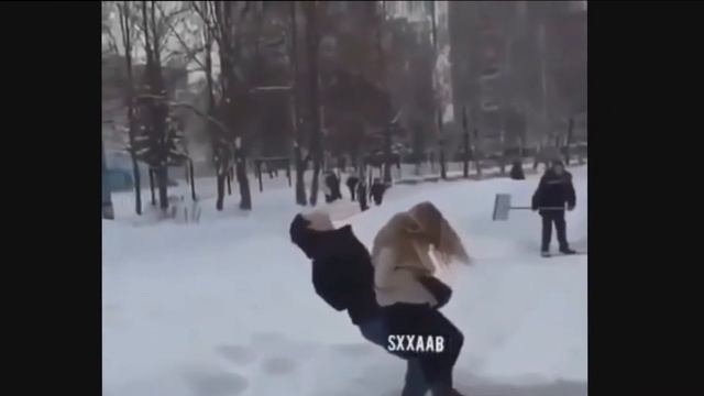 Как нужно кидать девушек на прогиб :Р смотреть онлайн