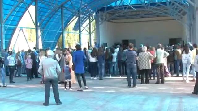 В парке Юбилейный состоялось открытие кино-концертной площадки смотреть онлайн