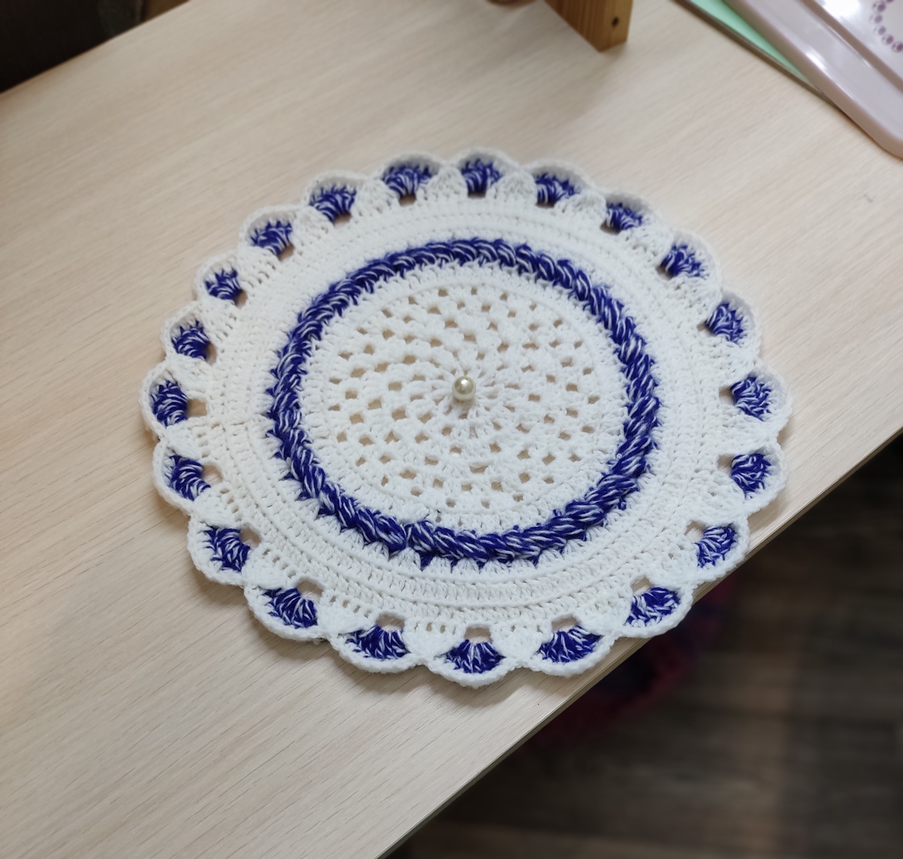 Салфетка Незабудка!крючком. смотреть онлайн