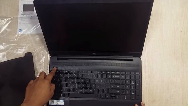 HP 15s-du2071TU 15.6 (10th Gen i3-1005G1/8GB/1TB HDD/Windows 10 Home/Integrated Graphics), Jet Blac смотреть онлайн