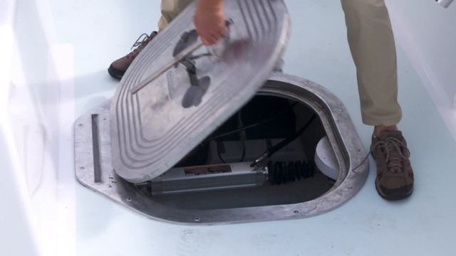 VETUS Retractable Thruster Operation with Glendinning Joystick System смотреть онлайн