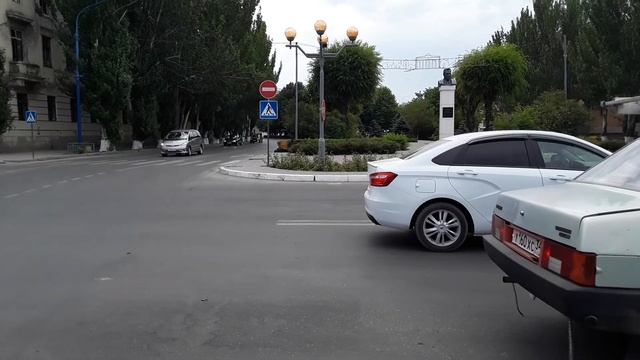 г.Волжский пл.Гидростроителей смотреть онлайн