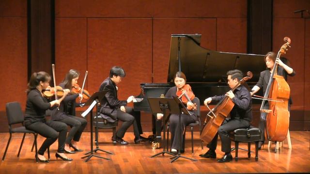 Chopin Piano Concerto No. 1 In E Minor, Op. 11 - Jiwon Han