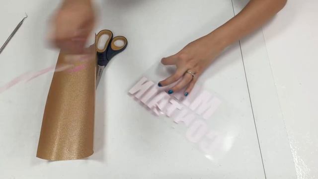 How to Cut and Press a Multi-Color HTV Shirt Using the Silhouette Cameo 3 смотреть онлайн