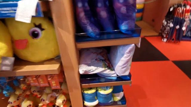 Hong Kong Disneyland Toy Story Land Shop Tour (Andy's Toy Box) 2021 смотреть онлайн