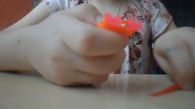 АПЕЛЬСИН ИЛИ МАНДАРИН? / ПЛЕТЕНИЕ ИЗ РЕЗИНОЧЕК смотреть онлайн