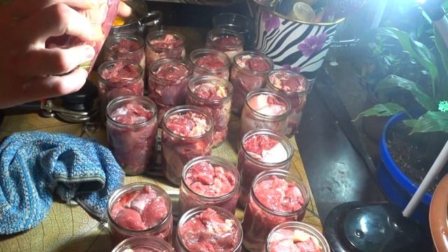 ТУШЁНКА ИЗ ГОВЯДИНЫ В БЕЛОРУССКОМ АВТОКЛАВЕ ПО ГОСТу смотреть онлайн