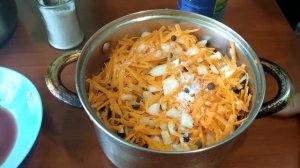 Тушеная скумбрия с овощами в два раза дешевле магазинной.