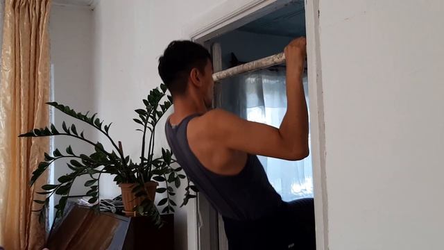 Нужна ли Штанга? Что-бы накачать (торс) вверх тела? смотреть онлайн