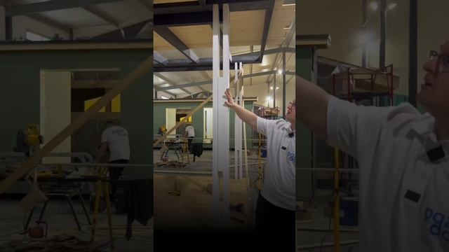 Крутой навес для модульного дома! #строительстводомов #модульныйдом #каркасныйдом #домподключ