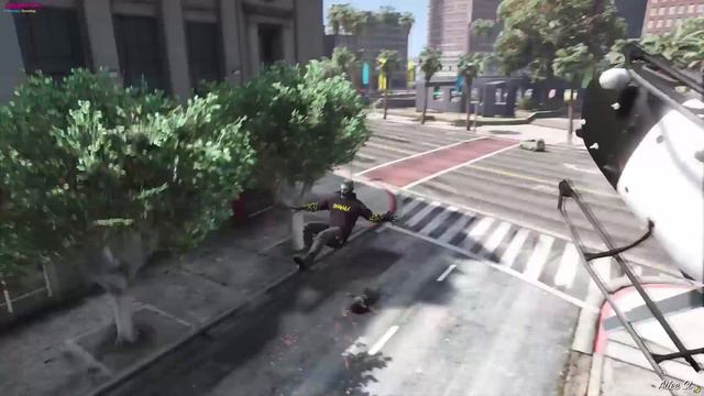 Flying Dragon Superbike Trolling Cops in GTA 5 RP смотреть онлайн