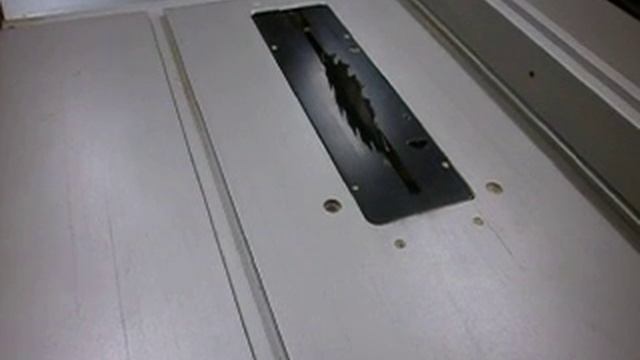 Запуск и останов Makita 2704 смотреть онлайн